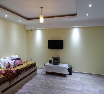 La Blanquita - Housity