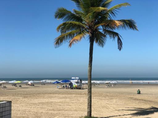 Apartamento 1 quadra do mar - Housity