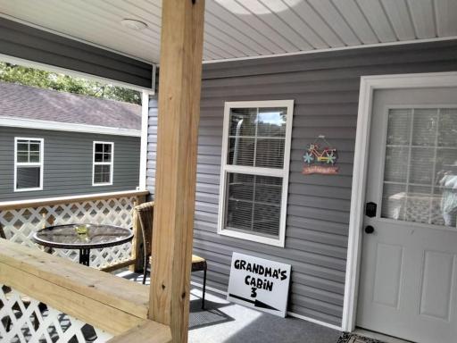 Comfy Gramas Cabin 3 - Housity