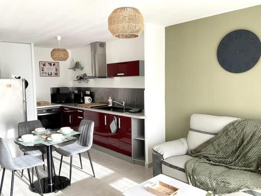 Appartement 4 pers avec balcon et parking privé - Housity