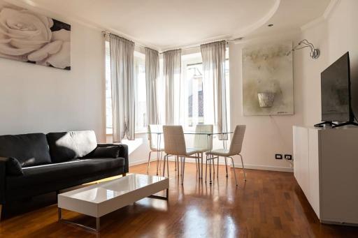 Raffinato scorcio sulla città - Housity