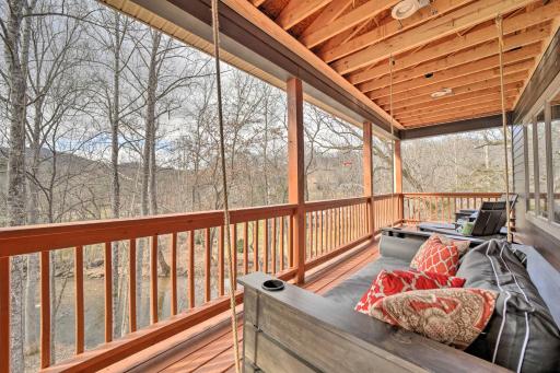 Cullowhee Vacation Rental on the River! - Housity
