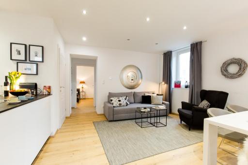 Mozart's Garden Villa - Housity