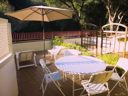Attico cavo a pochi passi dal mare - Housity