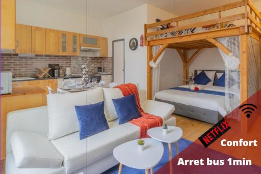 L'EXQUISE ATYPIQUE- Calme -Hauteur du Centre -Cour - Housity
