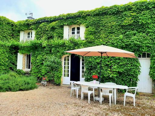 Gîte Chassors, 4 pièces, 5 personnes - FR-1-653-146 - Housity