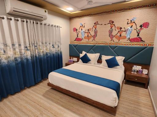 VITS Select Avadh Heritage Resort - Housity