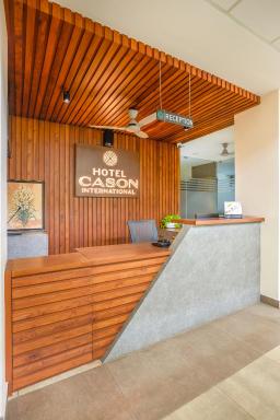 HOTEL CASON INTERNATIONAL - Housity