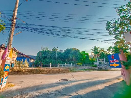 โรงแรม พี รีสอร์ท - Housity