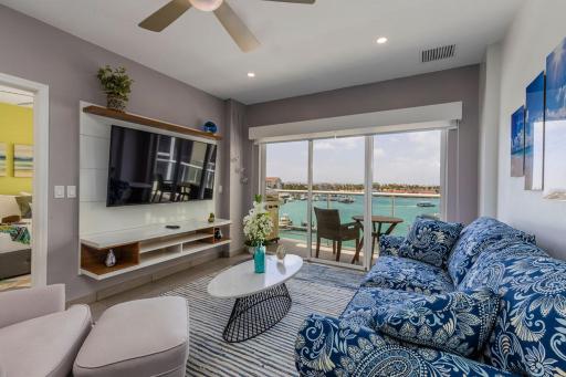 Dushi Getaway For Adults Only Downtown - Housity