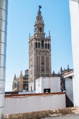 Ático lujo junto a la catedral. Giralda - Hizvo