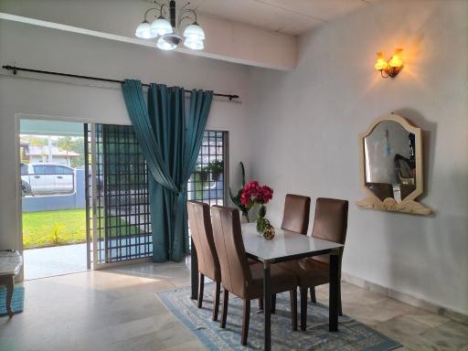 D'Aman Guesthouse Pontian - Housity
