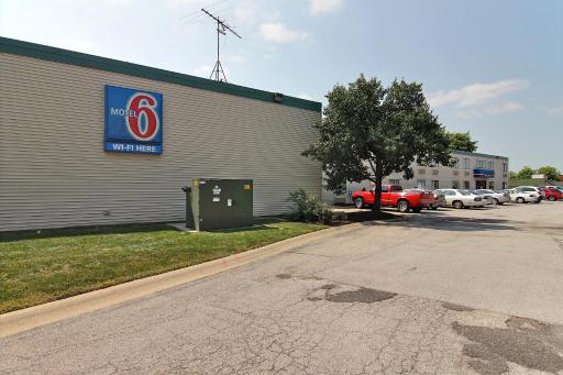 Motel 6-Merrillville, IN - Housity