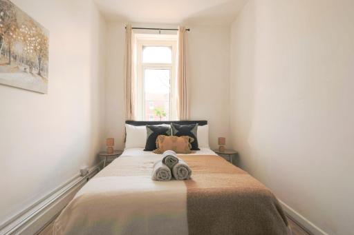 Central 1Bed Apartment close to Cardiff Bay and City Centre - Housity