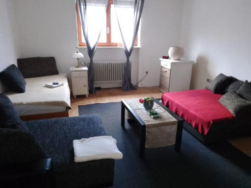 Privatzimmer in Wernberg-Köblitz - Housity