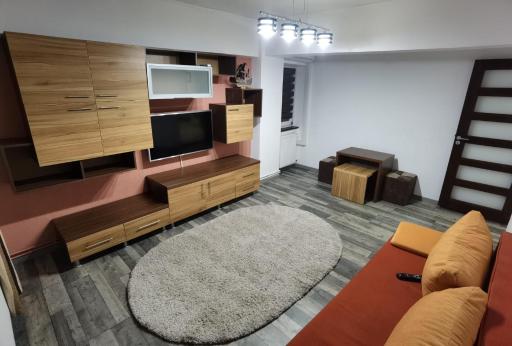 Apartament - central - Housity
