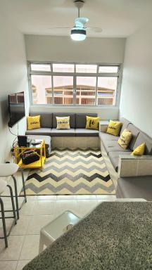 Apto Guarujá 1 Dorm com Garagem Coberta 280m da Praia - Housity