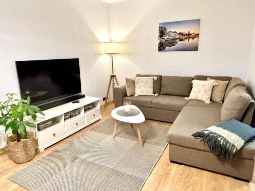 Keskuse apartment with a balcony - Housity