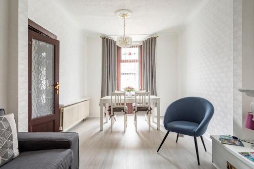 Central Belfast Town house - Housity