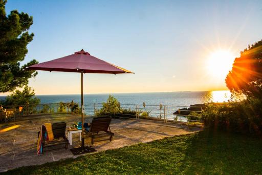 Sunny Beach Villa - Housity