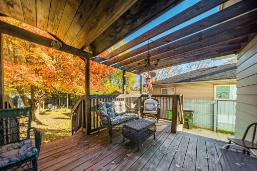 Romantic West Side Cottage - Housity
