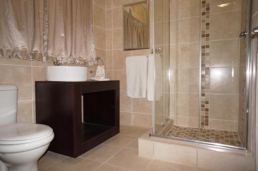Mckala Guesthouse - Housity