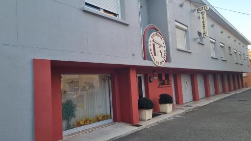 Hôtel du Tricastin - Housity