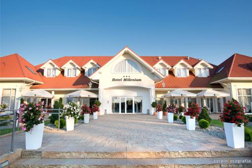Hotel Millenium - Housity