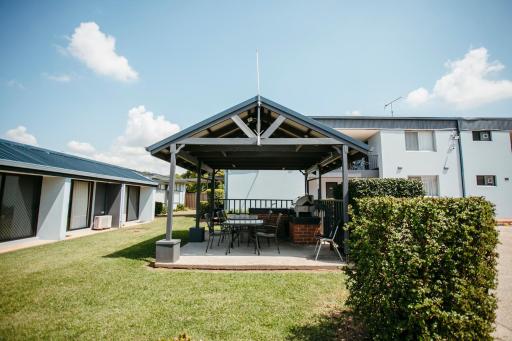 Colonial Motel Richmond - Housity