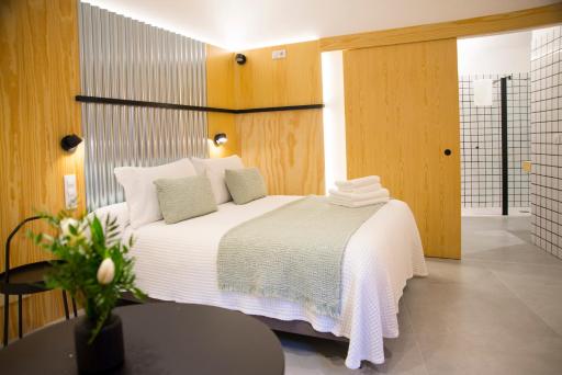 KALIDAS HOSTEL SUITES - Housity