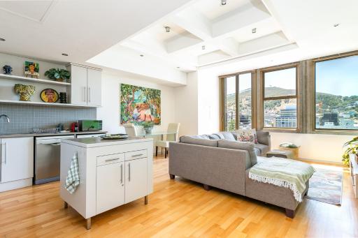 #1205 Cartwright - Bohemian Rhapsody - Housity