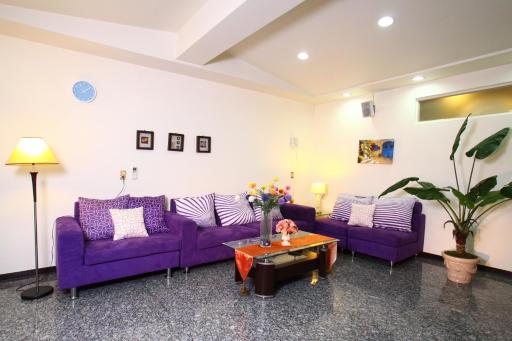 Ocean Sky Homestay - Housity