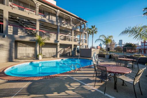 Red Roof Inn Stockton - Housity