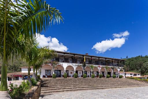 Travel Proud Hotel Hospederia y Centro de Convenciones Duruelo - Housity