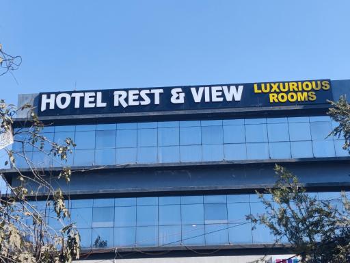 HOTEL RESTANDVIEW - Housity