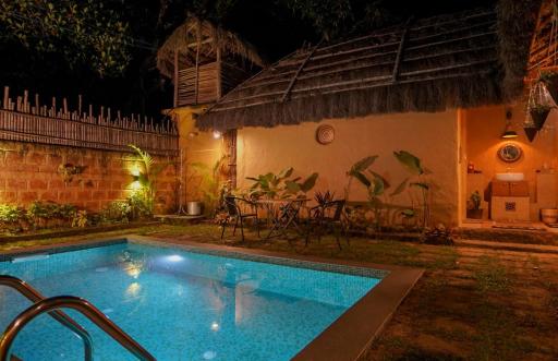 Earthen Pool Villa - Housity