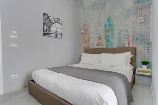 Voyager House Termini - Home and More - Housity