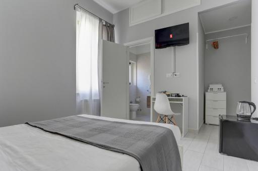 Voyager House Termini - Home and More - Housity