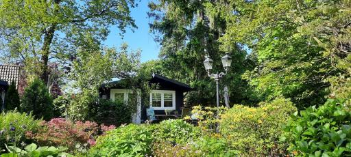 GUESTHOUSE vakantiehuis in een mooie tuin in het centrum van Zuidlaren! - Housity