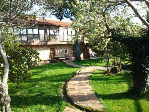 Casa Rural Sietevillas Padel - Housity