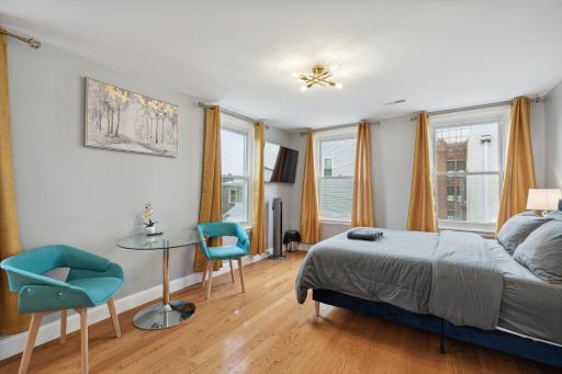 Stay at Luna on Wallace - Housity