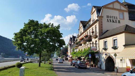 Eismauer Suite - Housity