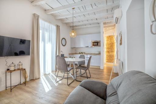 Victoria Suites Apartments - Housity