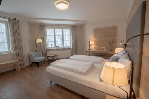 Hotel Maierbräu - Housity