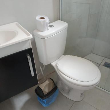 Edícula no centro de VR - Housity