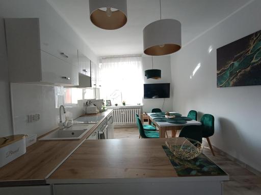 Szmaragdowy apartament - Housity