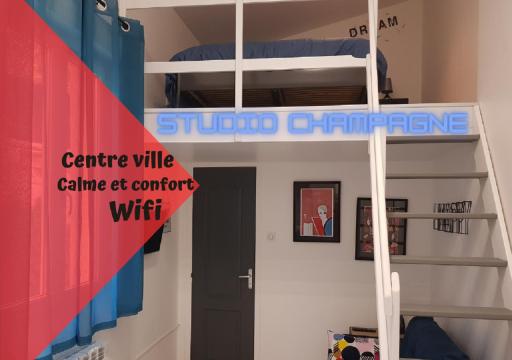 Studio Champagne - Housity