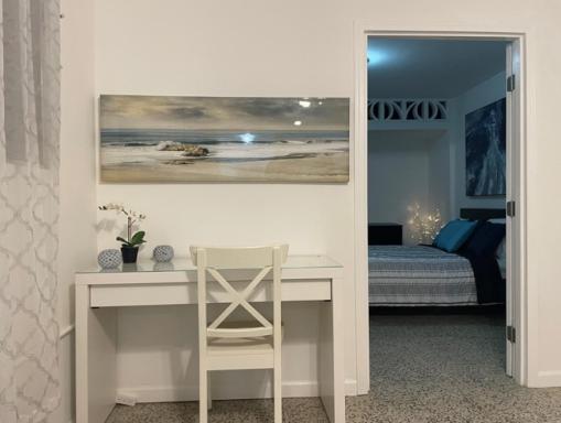 Casa del Sol -Unit B - Housity