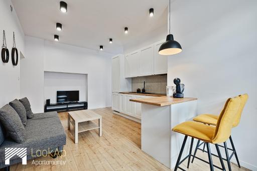 Piotrkowska Street I by LookAp - Housity