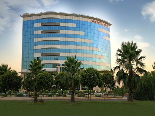 Van Royal Hotel - Housity